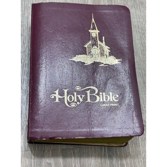 The Holy Bible in Giant Print King James Version Book Hardcover - Picture 1 of 10